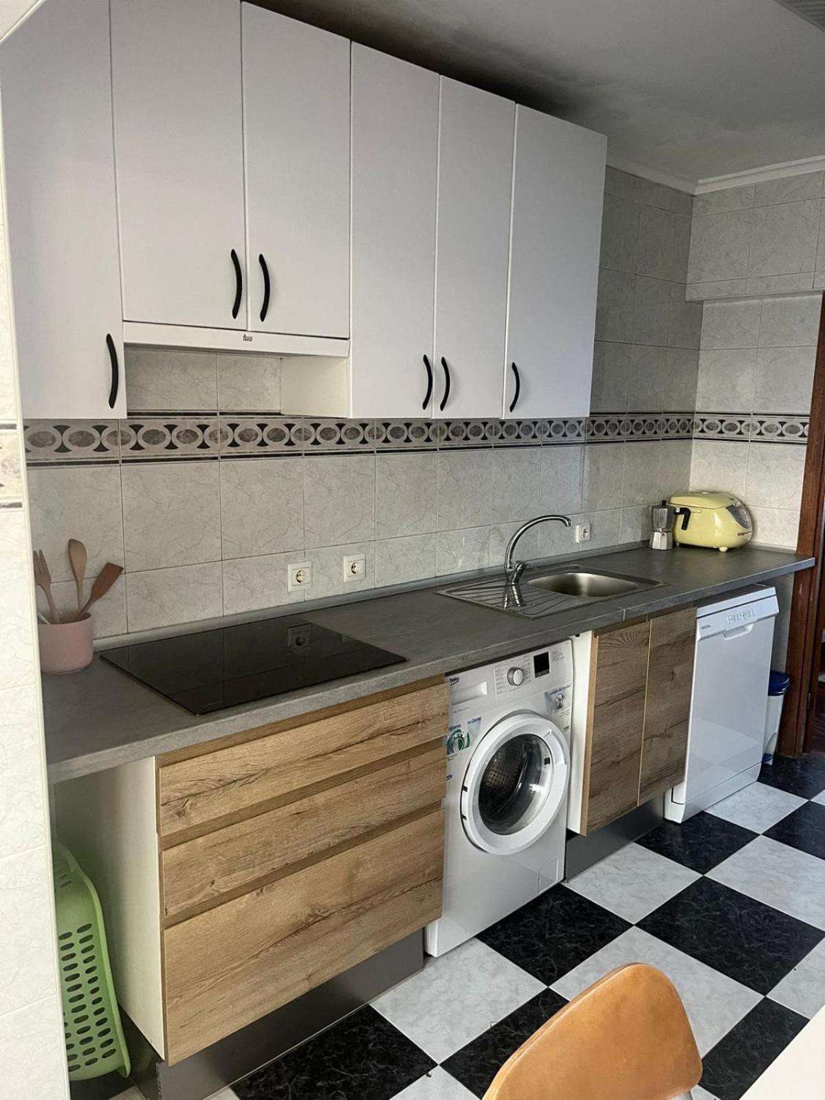 Appartement Avec Terrasse Santona Luaran gambar