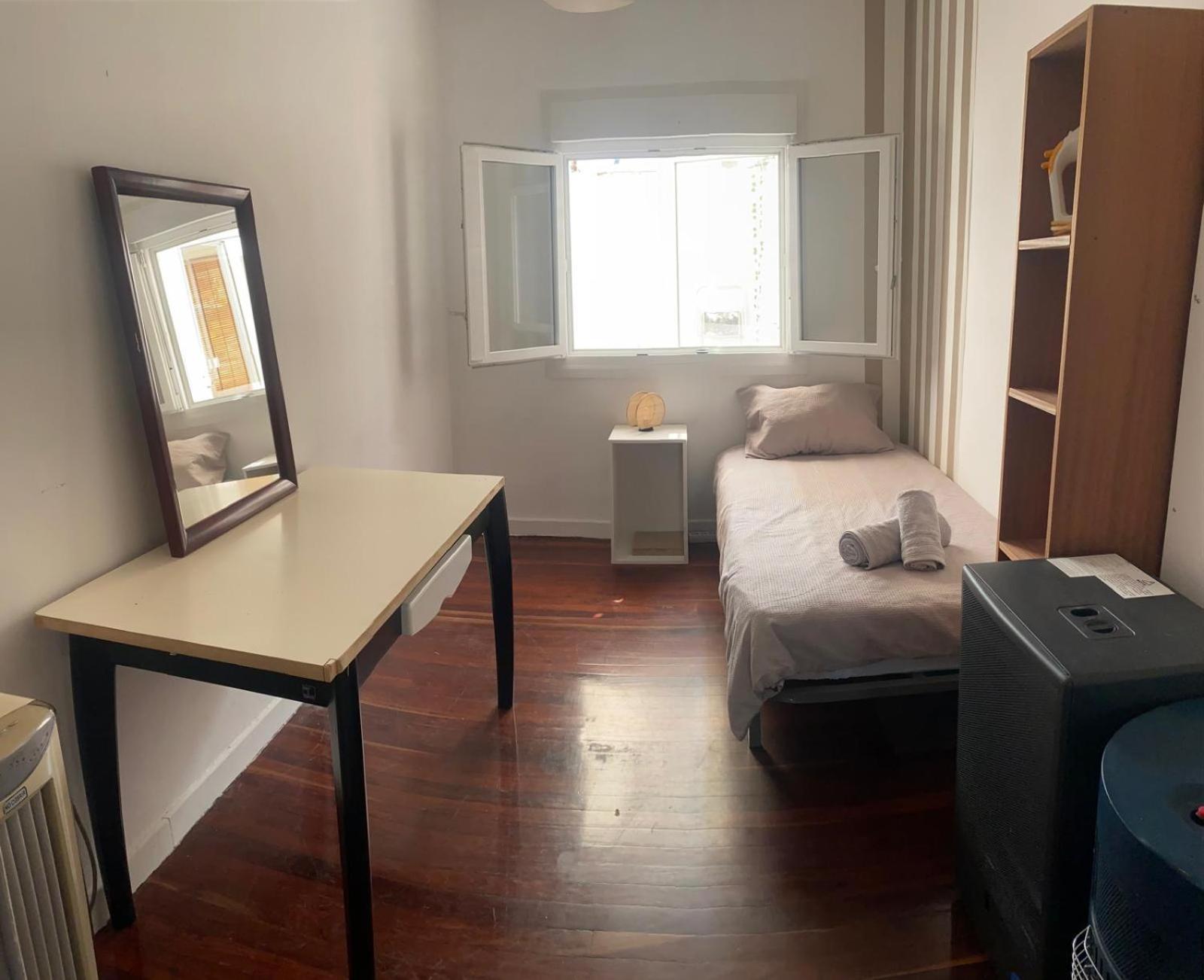 Appartement Avec Terrasse Santona Luaran gambar